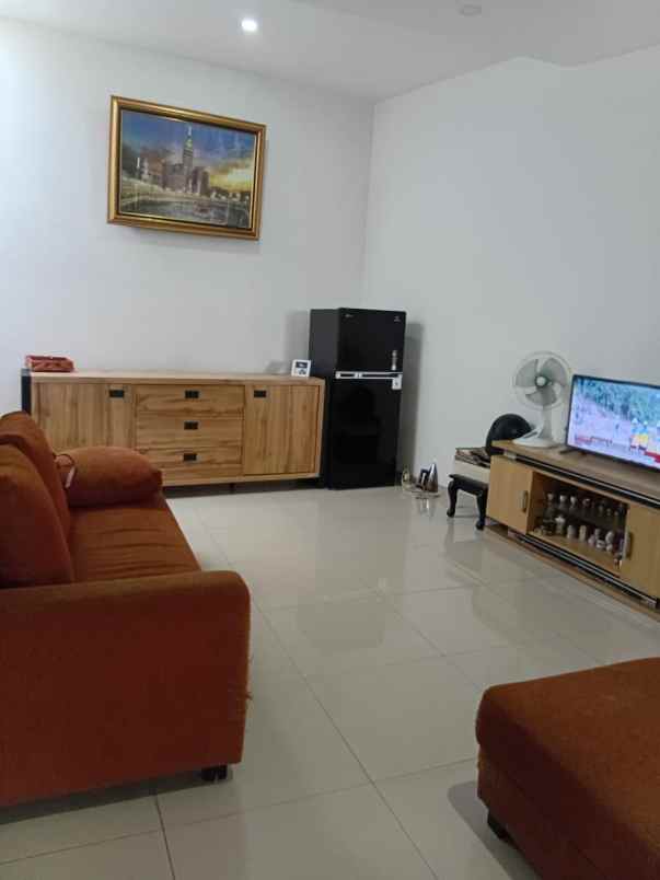 dijual rumah komplek pasirjati indah