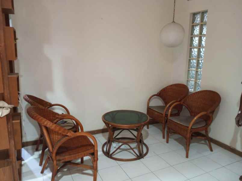 dijual rumah komplek setiabudi regency