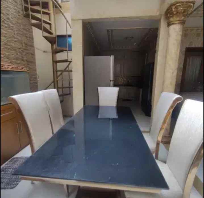 dijual rumah komplek setra dago