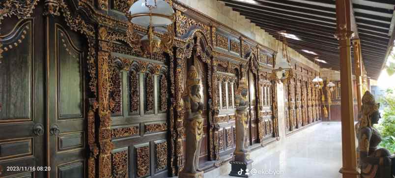 dijual rumah lebak bulus