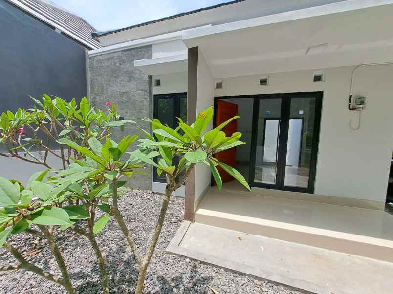 dijual rumah lemahdadi