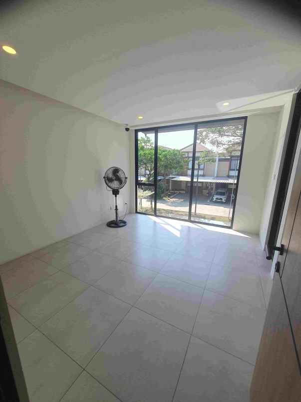 dijual rumah lippo cikarang kab bekasi