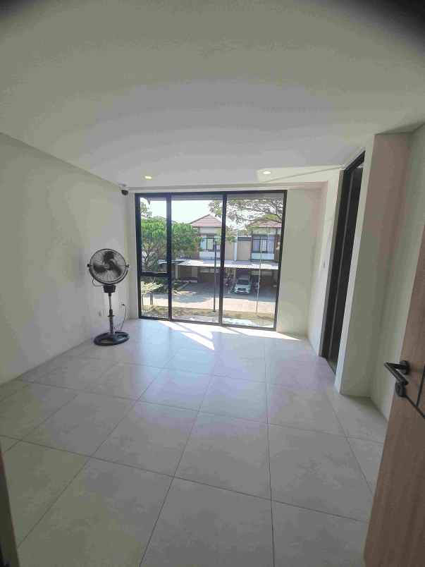 dijual rumah lippo cikarang kab bekasi