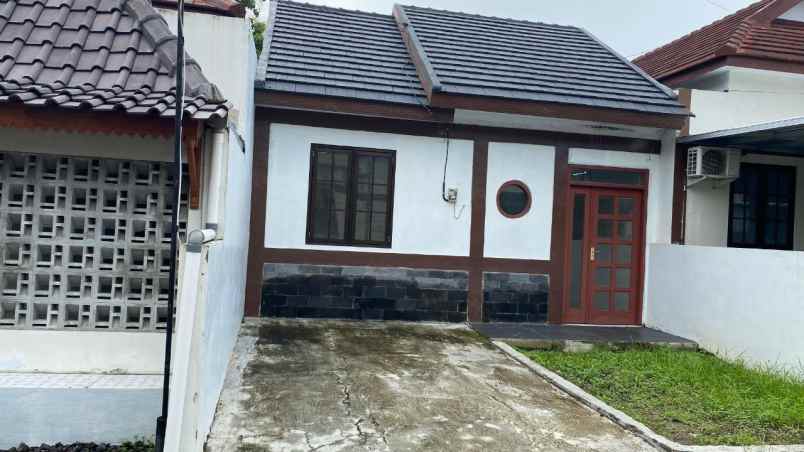dijual rumah logandeng playen wonosari
