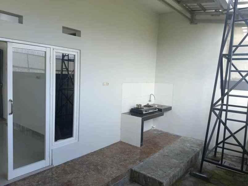 dijual rumah maguwoharjo depok sleman