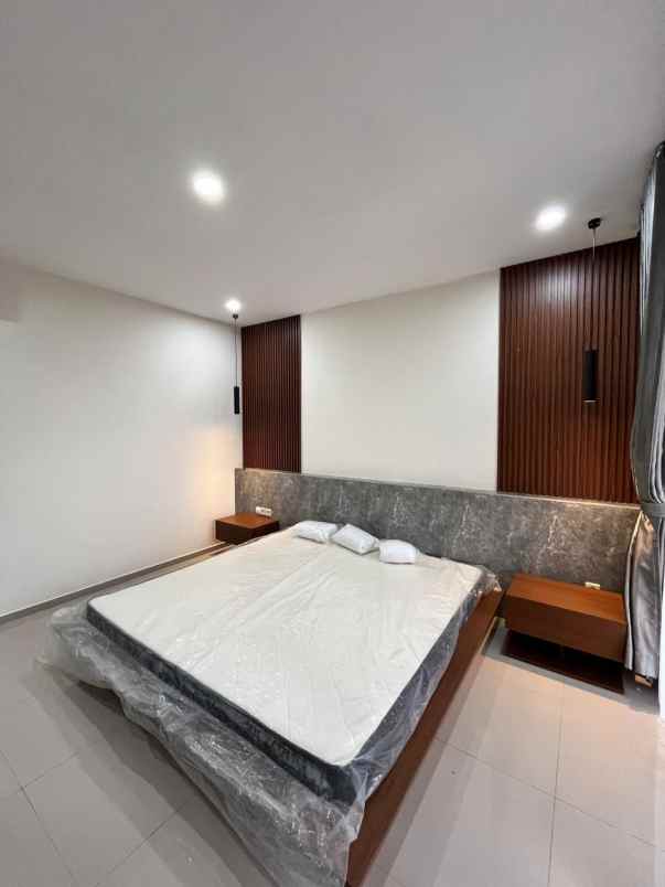 dijual rumah maguwoharjo depok sleman
