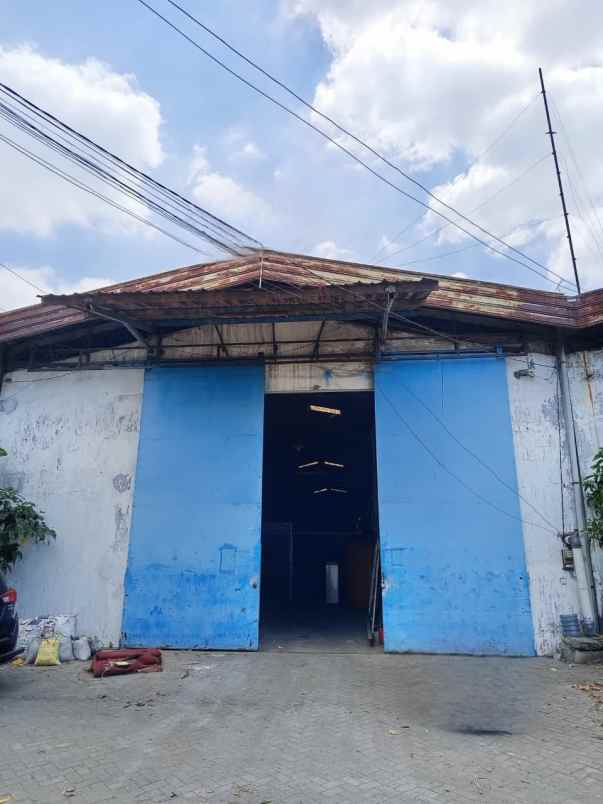 dijual rumah margomulyo permai