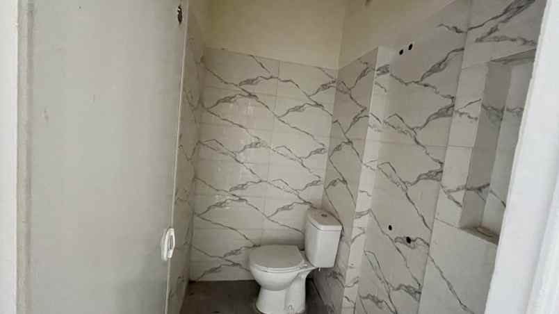 dijual rumah medokan ayu tambak
