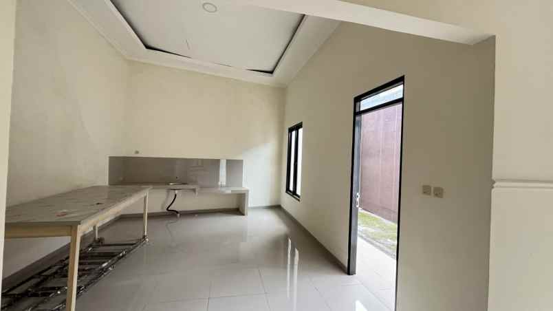 dijual rumah medokan ayu tambak