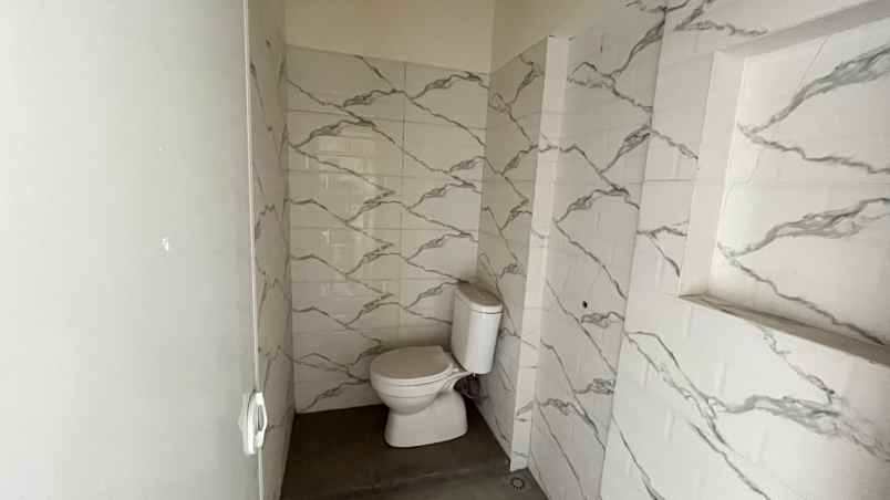 dijual rumah medokan ayu tambak