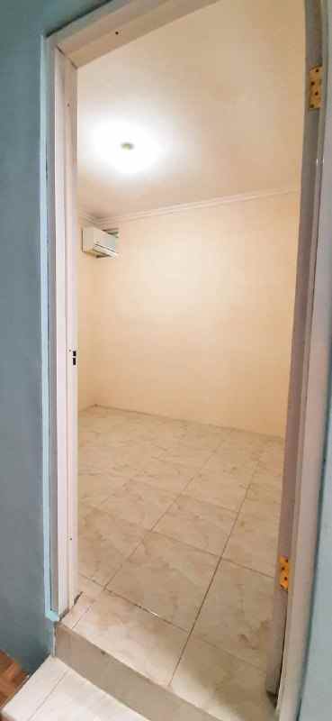 dijual rumah medokan rungkut