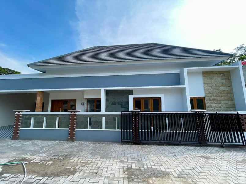 dijual rumah ngemplak sleman yogyakarta