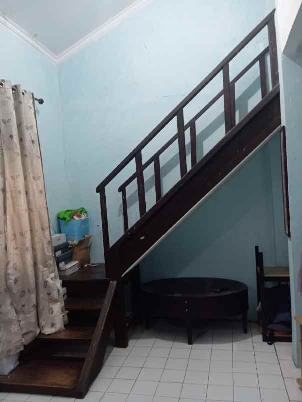 dijual rumah nuri bintaro