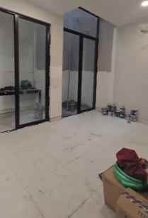 dijual rumah pakuwon city