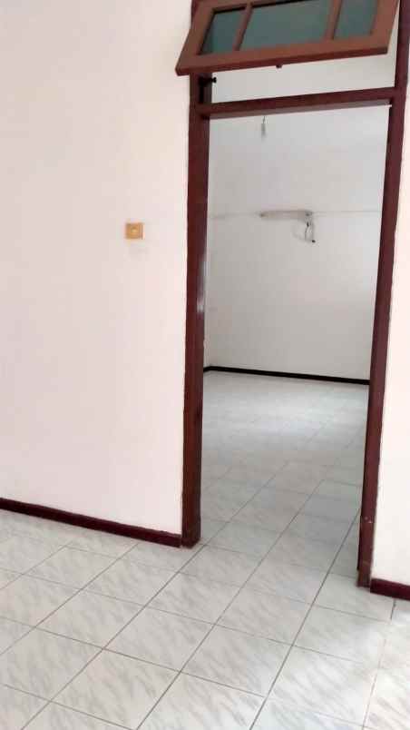 dijual rumah pancoran