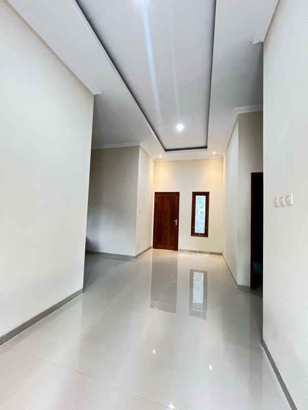 dijual rumah pandowoharjo