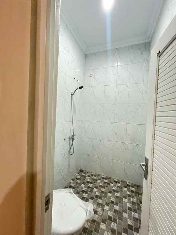 dijual rumah pandowoharjo