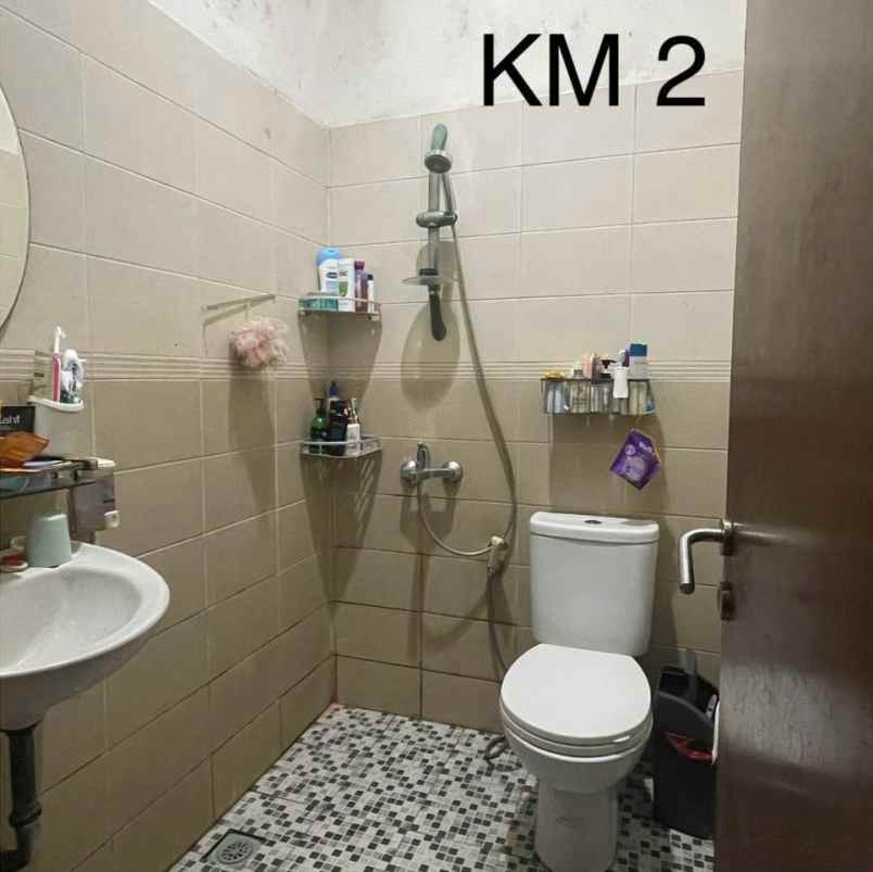 dijual rumah pangkalan jati