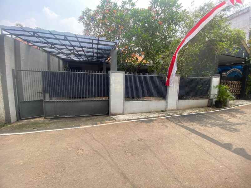 dijual rumah pangkalan jati