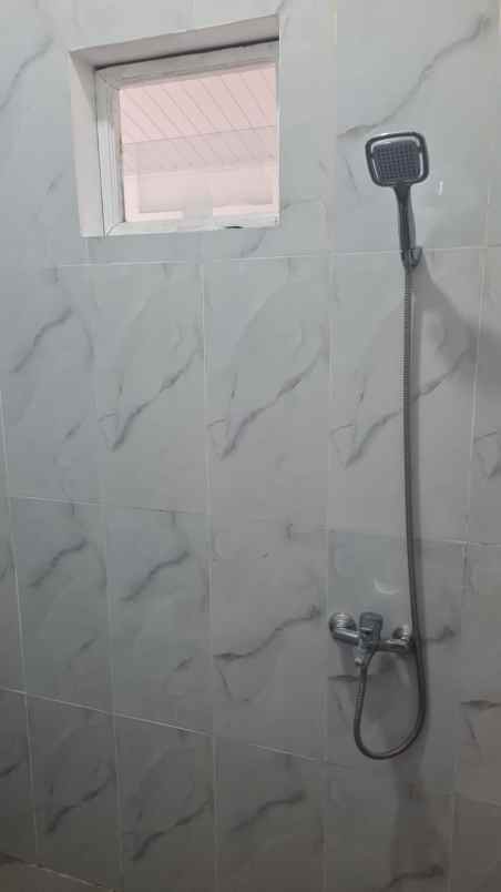 dijual rumah pasir gunung selatan
