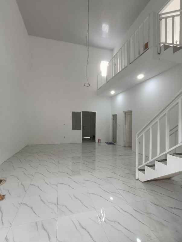 dijual rumah pasir gunung selatan