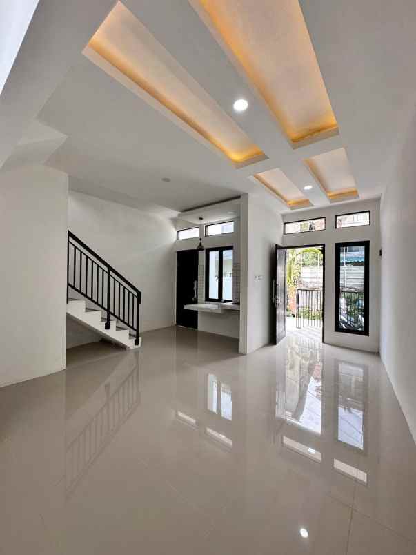 dijual rumah pekayon