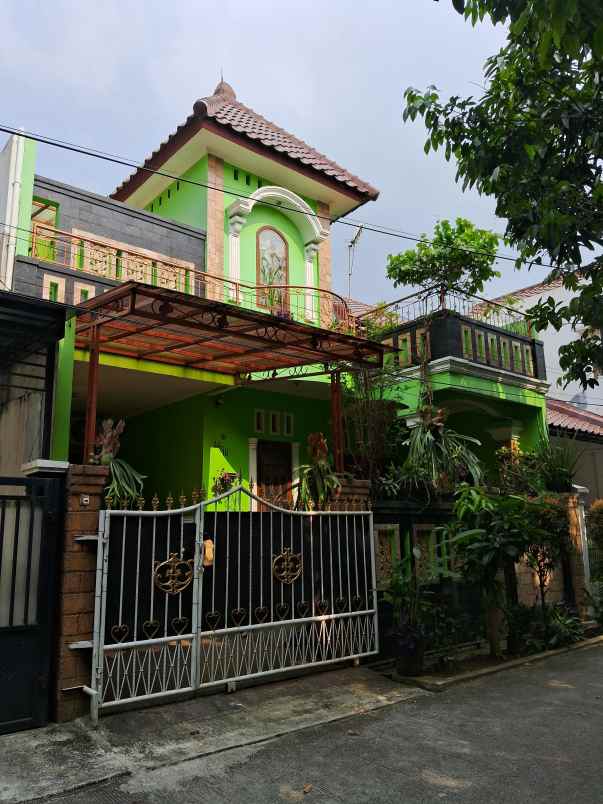 dijual rumah perum bukit cengkeh ii