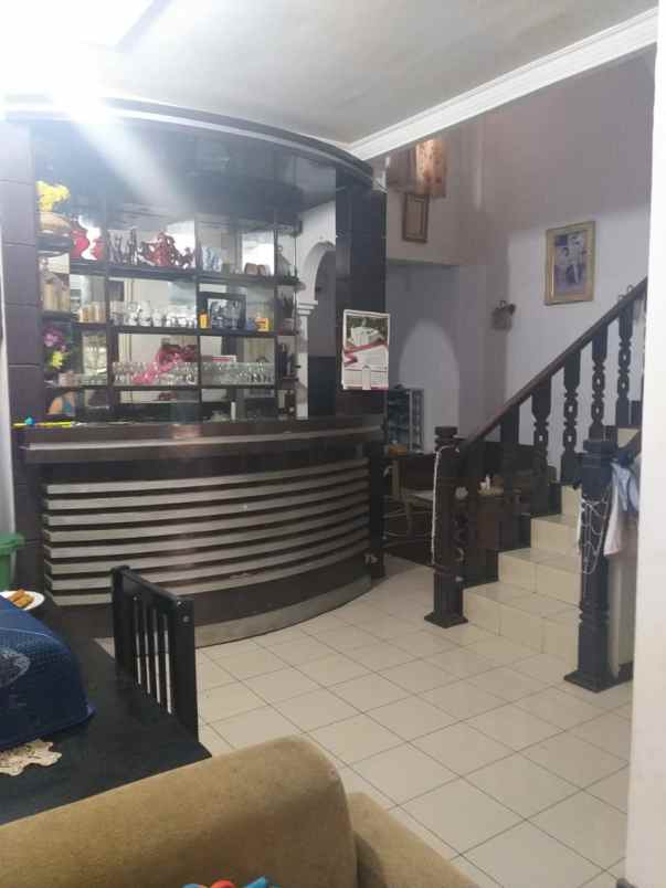 dijual rumah perumahan jatijajar blok c