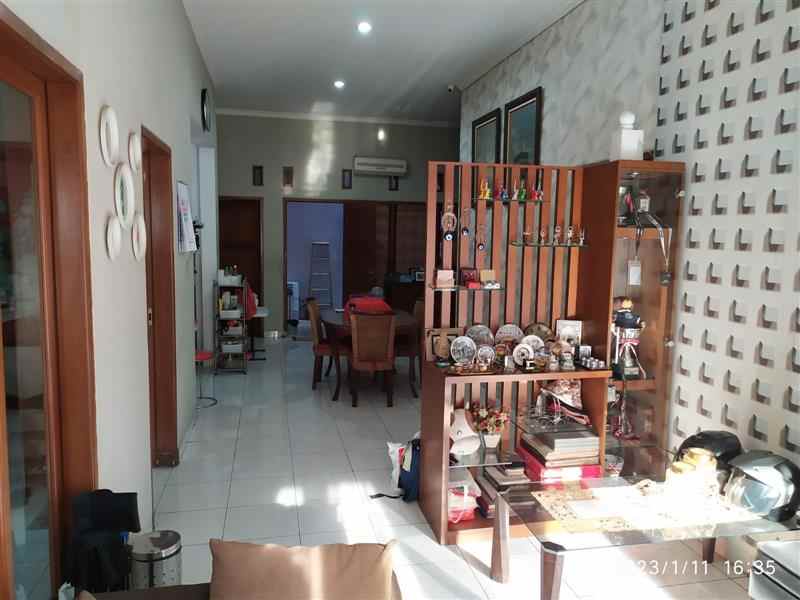 dijual rumah pinang ranti jakarta timur