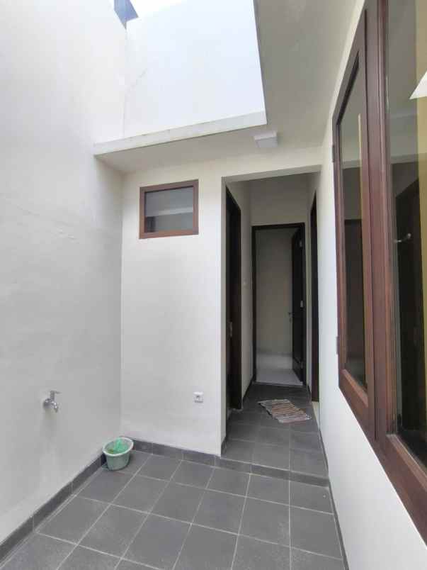 dijual rumah pondok bambu duren sawit