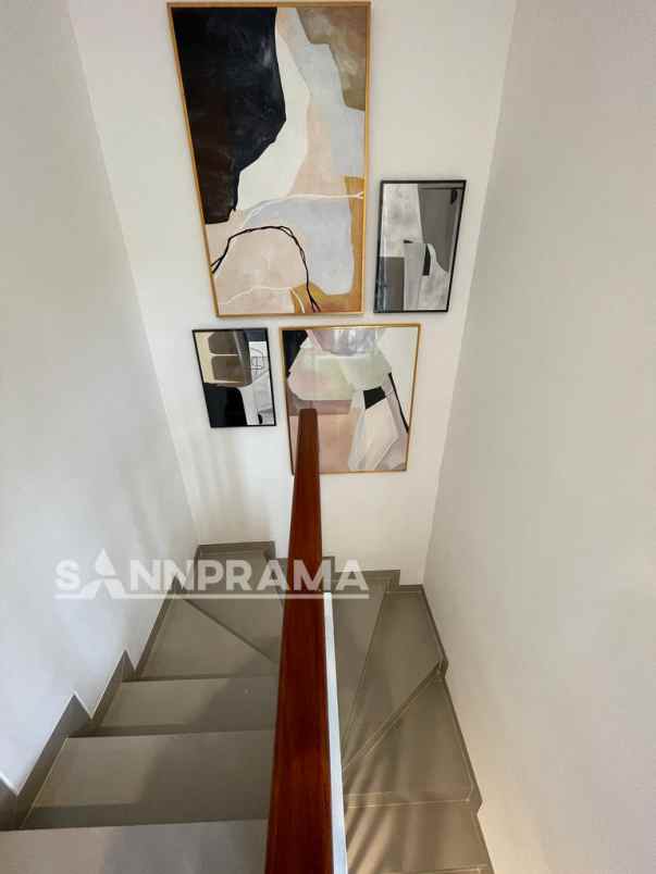 dijual rumah pondok cabe udik