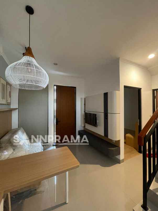 dijual rumah pondok cabe udik