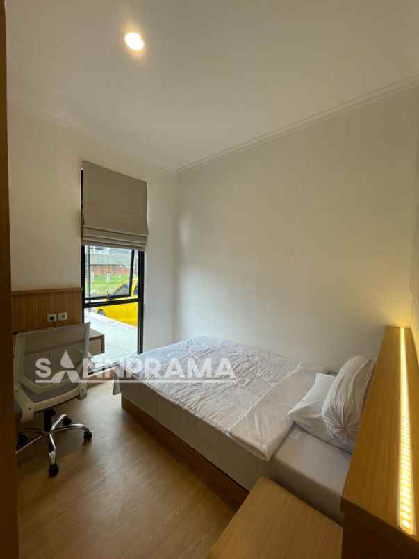 dijual rumah pondok cabe udik