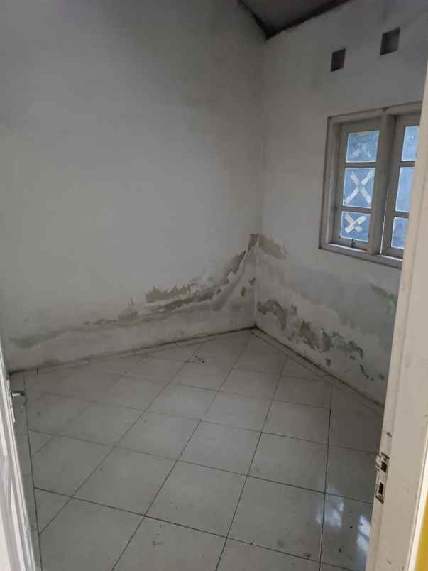 dijual rumah purwomartani