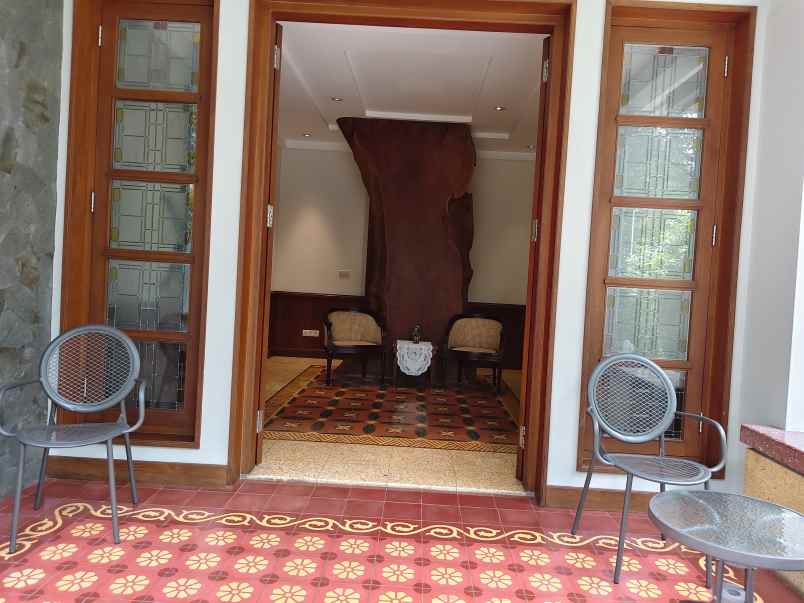 dijual rumah rumah menteng jakarta pusat
