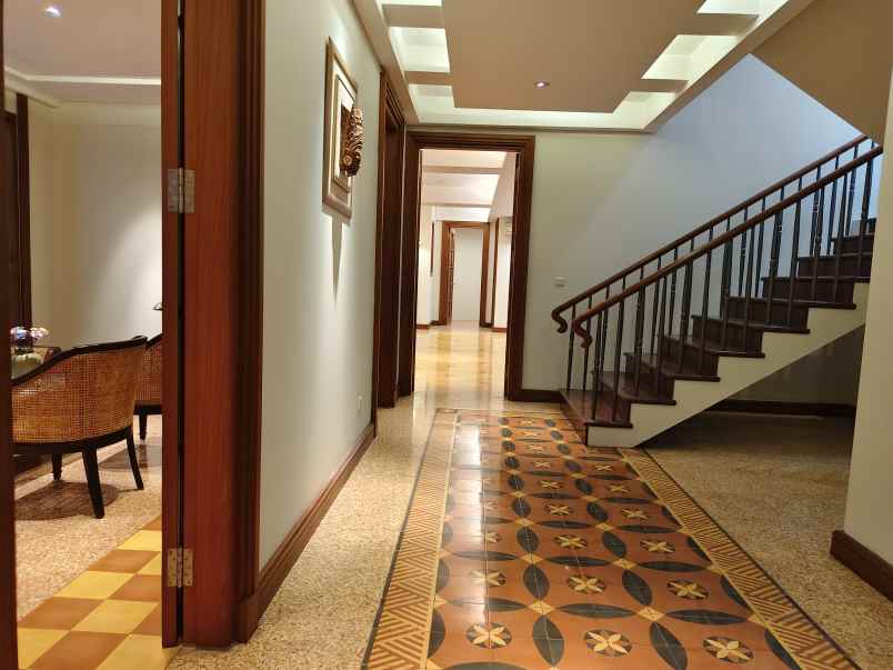 dijual rumah rumah menteng jakarta pusat
