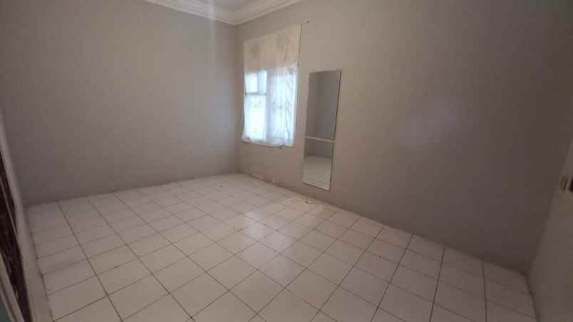 dijual rumah rumah murah komplek puri