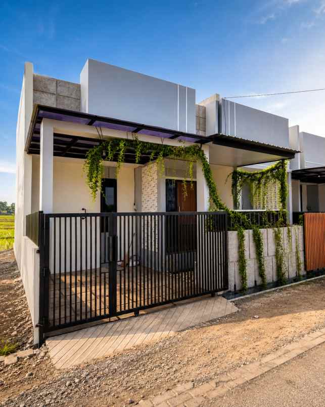 dijual rumah rumah virendra berbah sleman