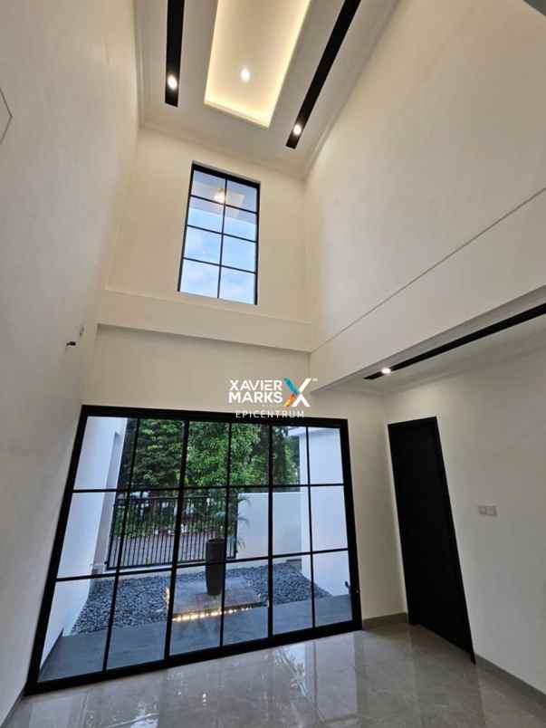 dijual rumah rungkut asri