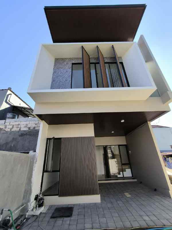 dijual rumah rungkut surabaya