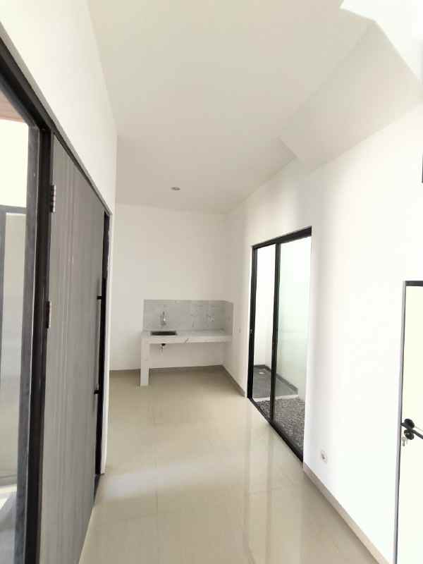 dijual rumah rungkut surabaya