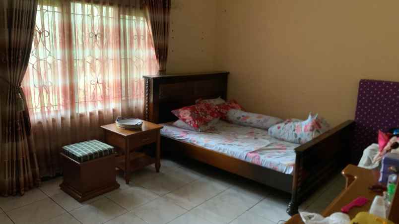 dijual rumah sariwangi