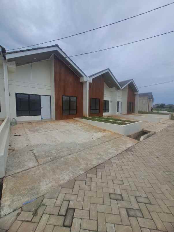 dijual rumah sasak panjang tajurhalang