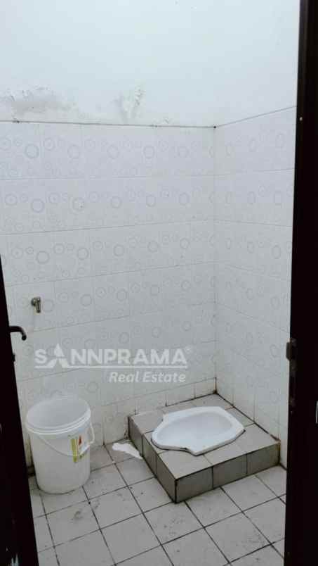 dijual rumah sawangan lama