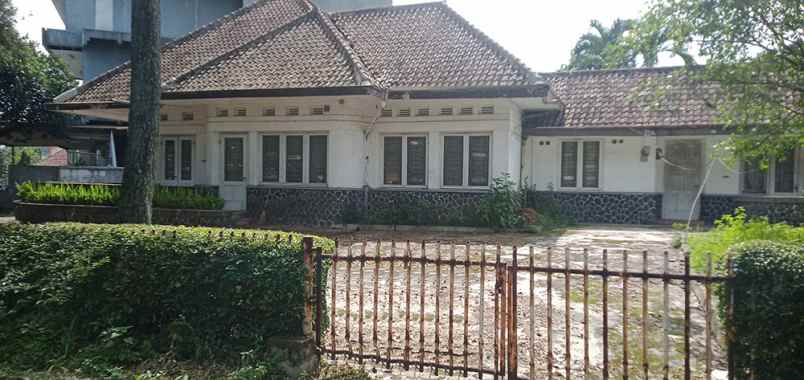 dijual rumah sayap pasteur