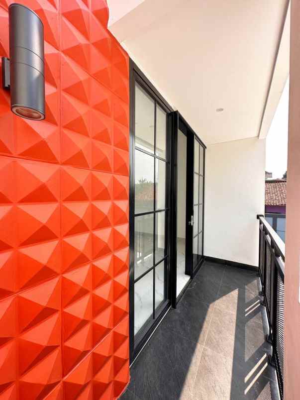 dijual rumah setu cipayung