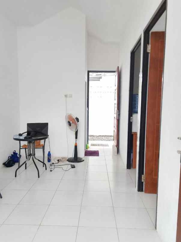 dijual rumah stasiun pondok rajeg