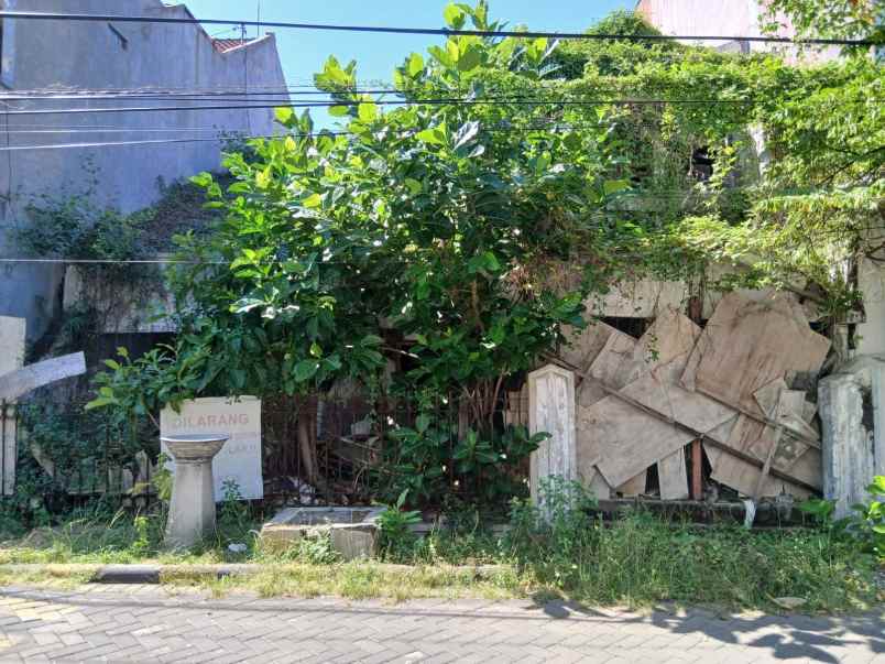 dijual rumah sutorejo