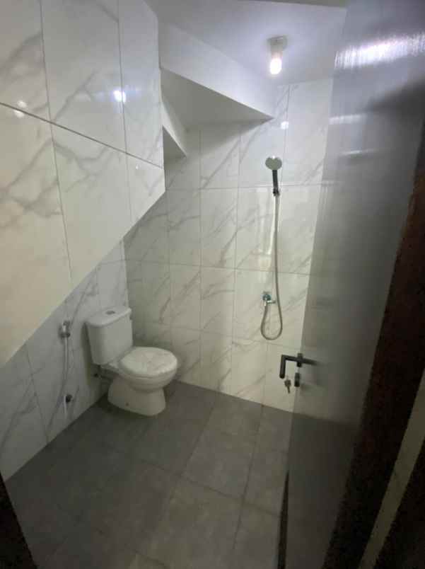 dijual rumah tugu sukmajaya kota depok