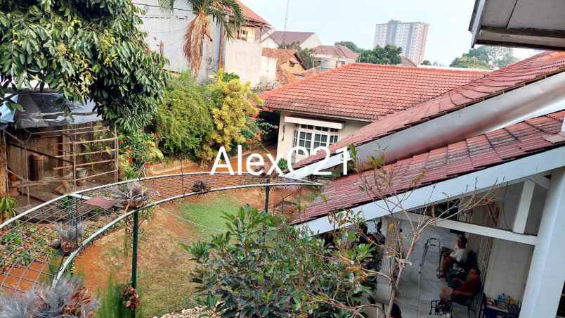 dijual rumah ulujami